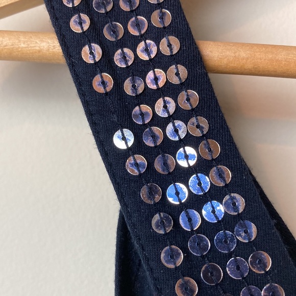 Michael KORS top, size Medium - Picture 7 of 7